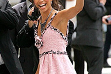 Ngày đẹp, "Bà nội trợ kiểu Mỹ" Eva Longoria kết hôn!