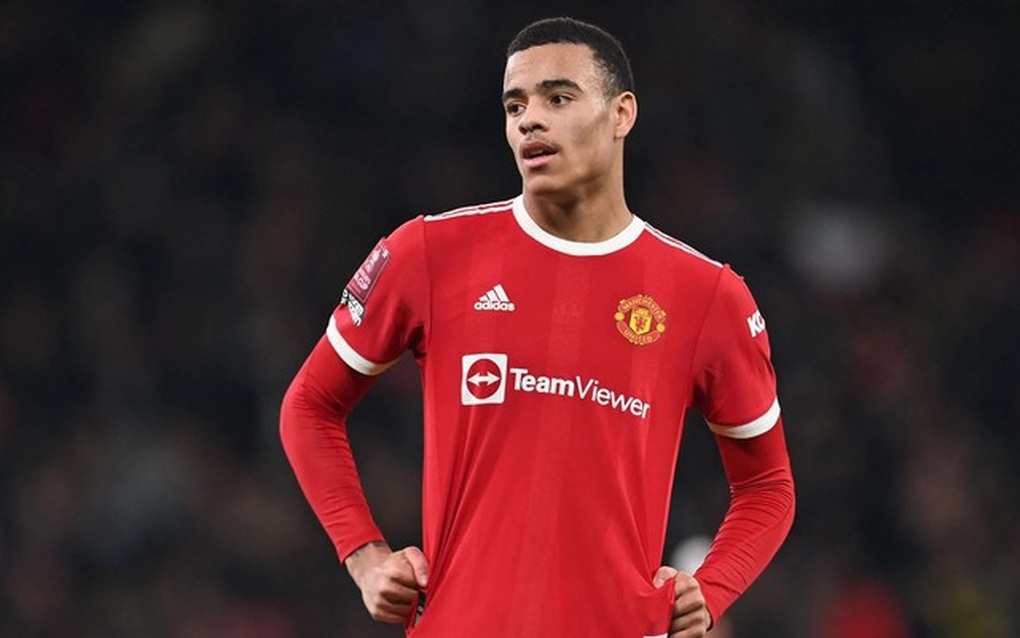 Hành hung bạn gái, ngôi sao Man Utd nhận cái kết đắng - 3 Hành hung bạn gái, ngôi sao Man Utd nhận cái kết đắng - 3