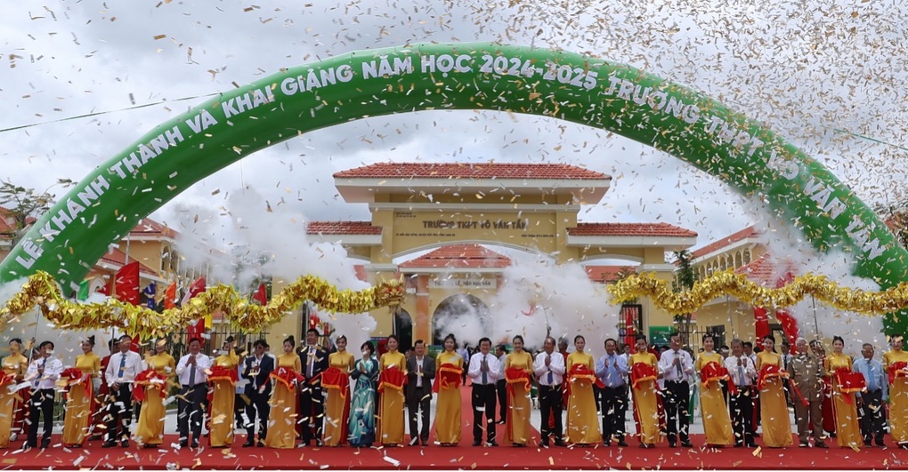 Khánh thành trường công lập 100 tỷ đồng đạt chuẩn xanh quốc tế do VPBank tài trợ - 1 Khánh thành trường công lập 100 tỷ đồng đạt chuẩn xanh quốc tế do VPBank tài trợ - 1