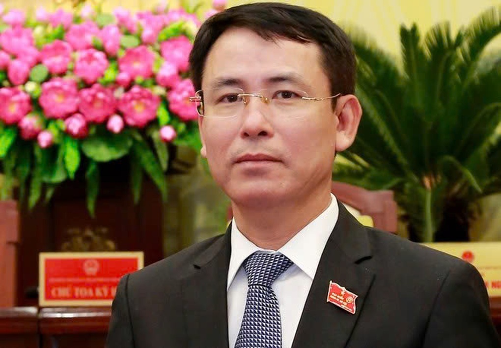 하노이 당위원회의 새로운 부비서 두 명은 누구인가? - 2 Hai tân Phó Bí thư Thành ủy Hà Nội là ai? - 2