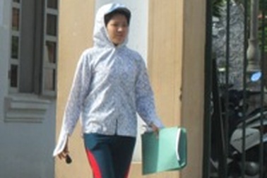 Hồ sơ thi vào trường Chuyên bị đẩy giá, phụ huynh bức xúc