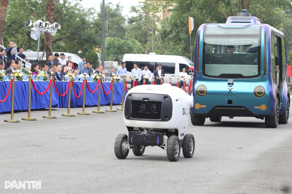 Việt Nam định hình “hành lang nhân văn” cho trí tuệ nhân tạo tại VIDW 2025 - 7 Việt Nam định hình “hành lang nhân văn” cho trí tuệ nhân tạo tại VIDW 2025 - 7