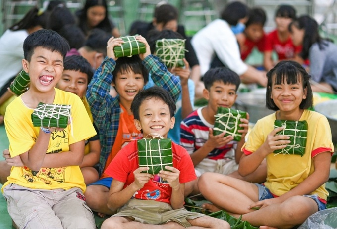 Hành trình “Bữa ăn trọn vẹn” sẽ tiếp tục bước sang năm thứ 4, mở đầu bằng chương trình Tết với thông điệp “Triệu lành ngon bên nhau - Cùng chạm Tết nhiệm màu”.