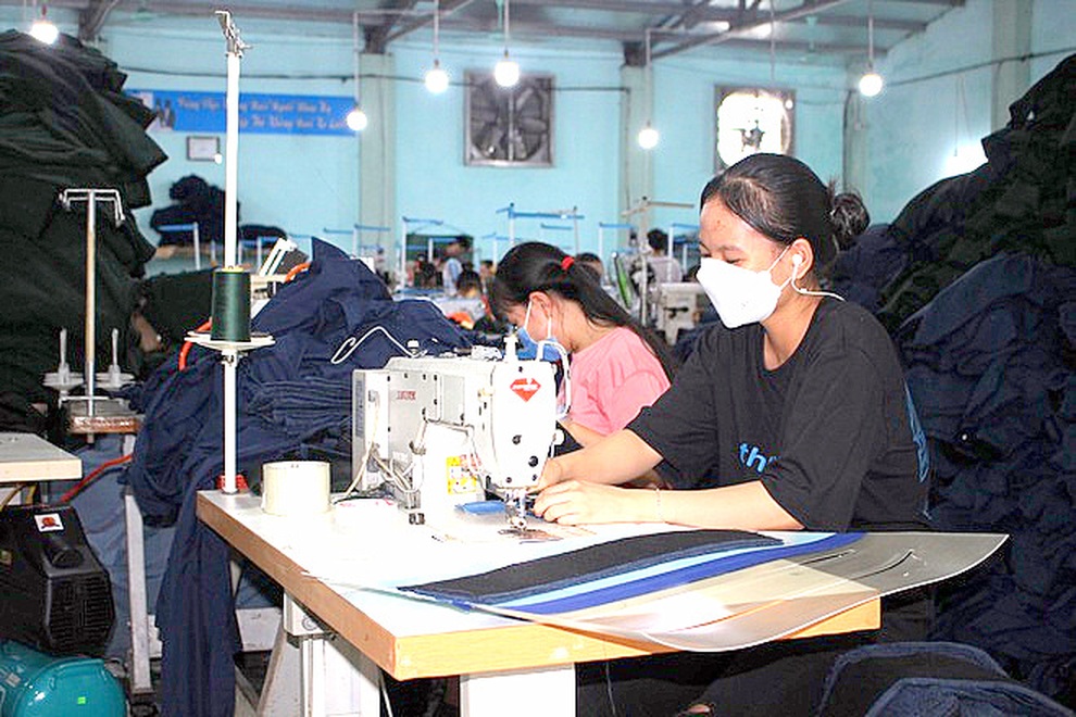 Hơn 30.000 lao động được thụ hưởng chính sách từ gói hỗ trợ 26.000 tỷ đồng - 1 Hơn 30.000 lao động được thụ hưởng chính sách từ gói hỗ trợ 26.000 tỷ đồng - 1