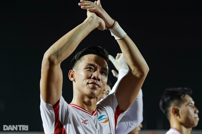 Viettel vô địch V-League 2020: Bản lĩnh và niềm tự hào truyền thống - 14 Viettel vô địch V-League 2020: Bản lĩnh và niềm tự hào truyền thống - 14