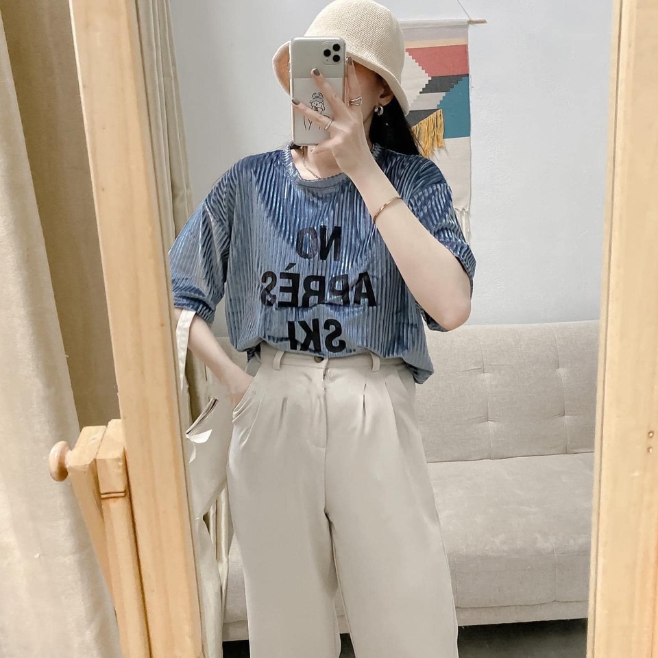 Petbychang - Biến hóa nhiều style cho áo thun hè thêm sành điệu - 4 Petbychang - Biến hóa nhiều style cho áo thun hè thêm sành điệu - 4