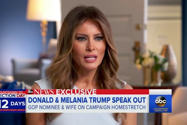 Donald Trump và vợ đẹp đôi trên truyền hình