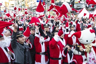 Giáng sinh ngập tràn yêu thương trên khắp thế giới