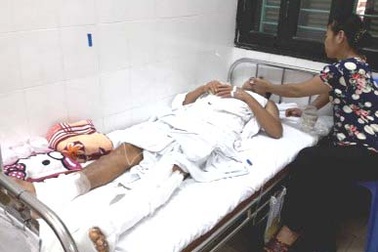 Từ vụ mổ nhầm chân: Bất cập do bệnh viện quá tải