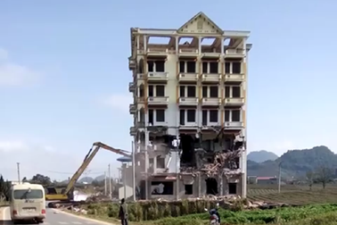 Sơn La chi bao nhiêu tiền để phá hủy tòa “Keangnam Tây Bắc”?