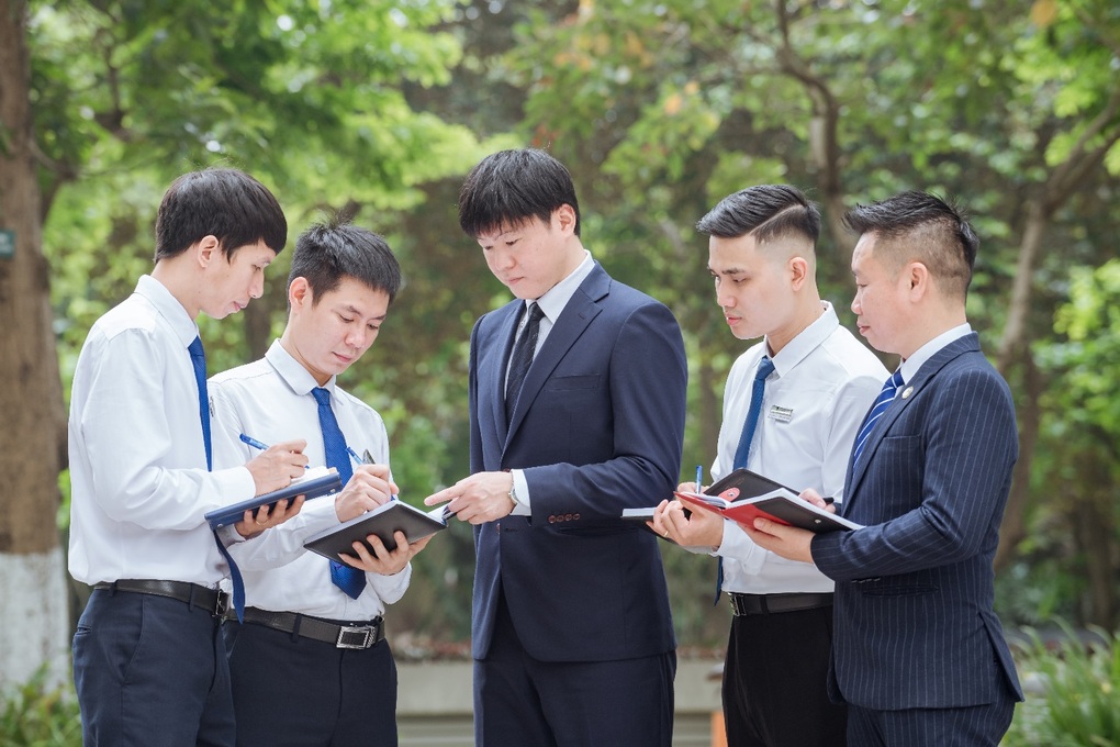 VISAHO được vinh danh Doanh nghiệp tiêu biểu Việt Nam 2022 - 4 VISAHO được vinh danh Doanh nghiệp tiêu biểu Việt Nam 2022 - 4