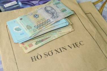 Lừa “chạy” suất dạy học ở trường cấp 2, lấy 80 triệu đồng