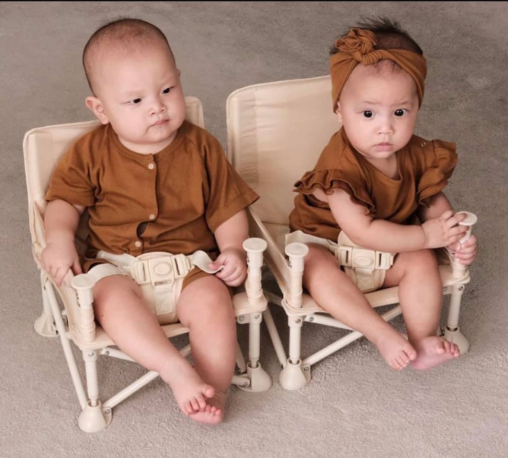 Gu thời trang của Hà Hồ - Kim Lý và cặp đôi song sinh nổi bật nhất tuần - 3 Gu thời trang của Hà Hồ - Kim Lý và cặp đôi song sinh nổi bật nhất tuần - 3