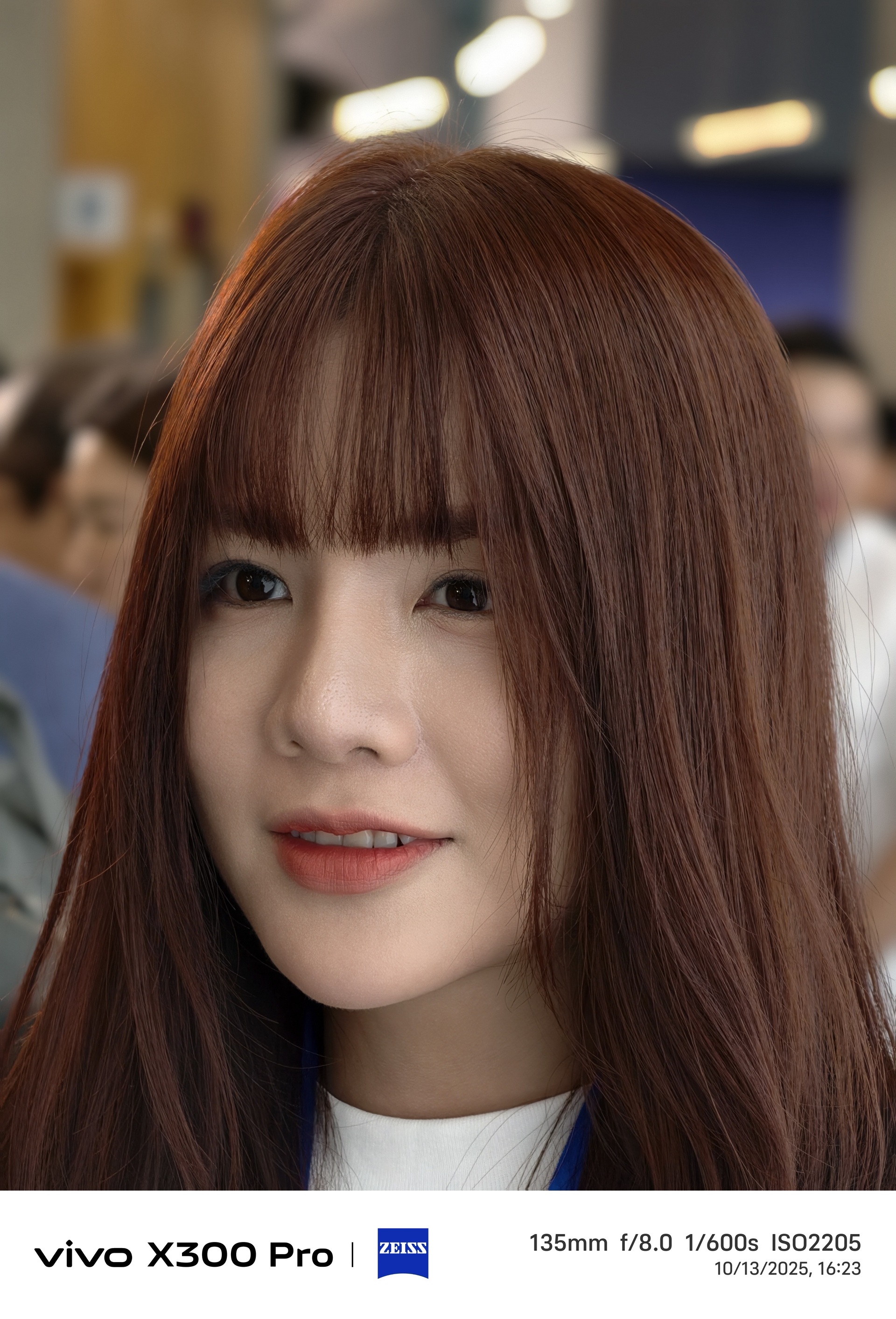 ประสบการณ์รวดเร็วกับ vivo X300 Pro ในจีน: เผชิญหน้ากับ iPhone 17 Pro Max - 20 Trải nghiệm nhanh vivo X300 Pro tại Trung Quốc: Đối đầu iPhone 17 Pro Max - 20