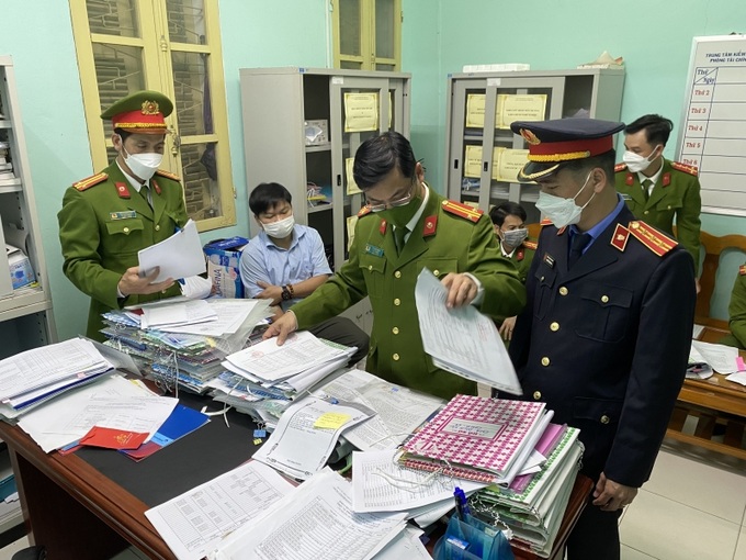 Các cá nhân tại Trung tâm CDC trực thuộc Sở Y tế tỉnh Thừa Thiên Huế vi phạm quy định về đấu thầu trong mua sắm vật tư, trang thiết bị y tế gây thiệt hại tài sản cho Nhà nước