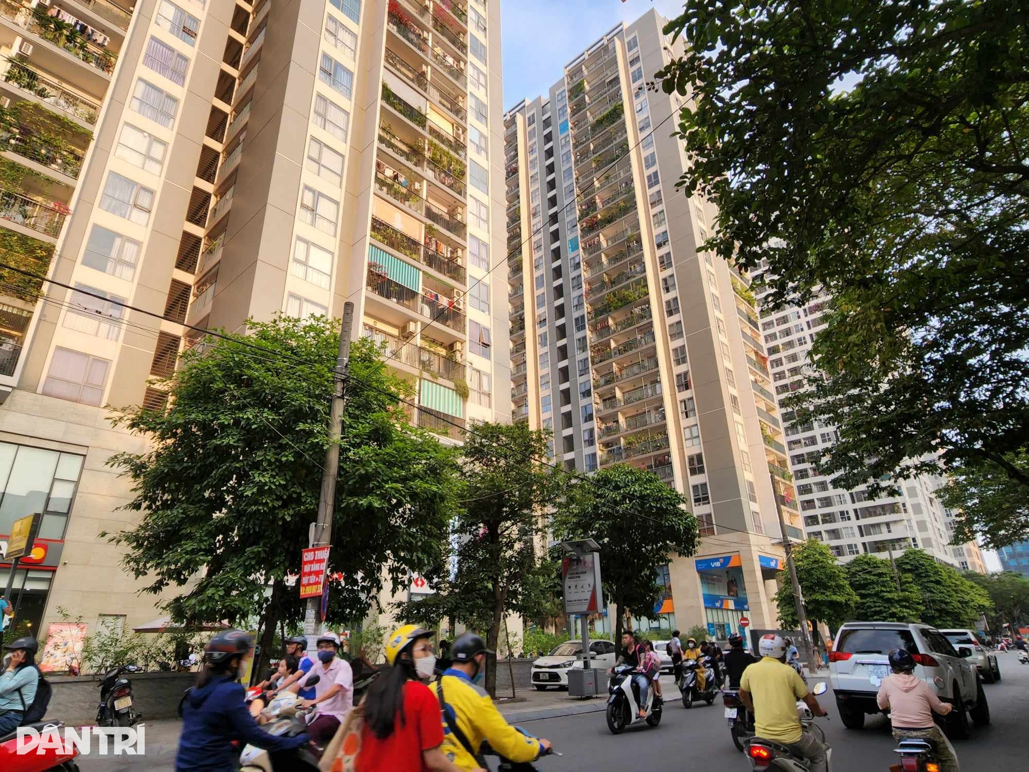 Los precios en constante aumento hacen que los apartamentos se conviertan en un pastel dulce para los inversores - 1 Liên tục tăng giá, căn hộ chung cư thành miếng bánh ngọt cho nhà đầu tư - 1