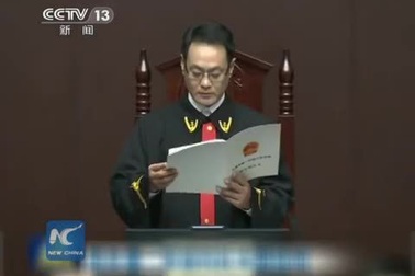 Chu Vĩnh Khang tiều tụy, tóc bạc trắng nhận tội trước tòa