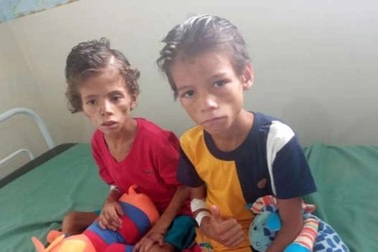 Hai cậu bé sống sót kỳ diệu sau 4 tuần lạc trong rừng rậm