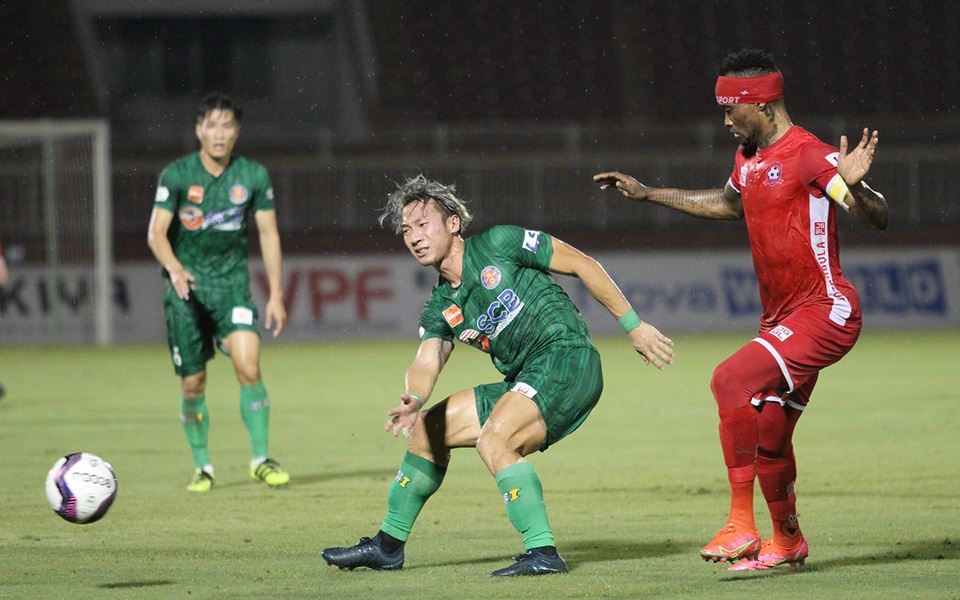 Cựu tuyển thủ Nhật Bản chơi mờ nhạt, Sài Gòn FC suýt thua đội Hải Phòng - 7 Cựu tuyển thủ Nhật Bản chơi mờ nhạt, Sài Gòn FC suýt thua đội Hải Phòng - 7