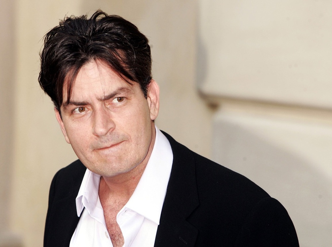 Con gái 18 tuổi của tài tử Charlie Sheen kiếm sống bằng nội dung 18+ - 4 Con gái 18 tuổi của tài tử Charlie Sheen kiếm sống bằng nội dung 18+ - 4
