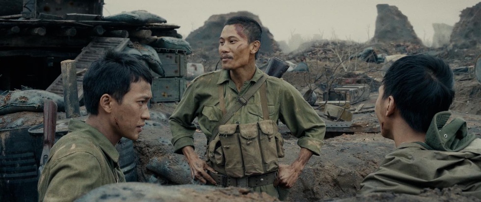 Phương Nam vào vai Tạ Mưa đỏ: Leo 39 tầng để giảm cân, chưa thoát vai - 1 Phương Nam vào vai Tạ Mưa đỏ: Leo 39 tầng để giảm cân, chưa thoát vai - 1