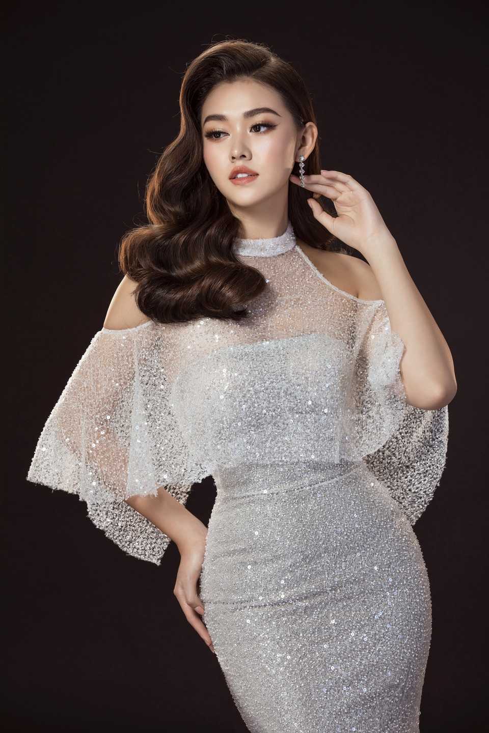 Tường San bất ngờ “ẵm” thành tích mới hậu Miss International 2019 - 1 Tường San bất ngờ “ẵm” thành tích mới hậu Miss International 2019 - 1