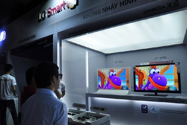 LG tung thế hệ ti vi 3D mới ra thị trường Việt Nam