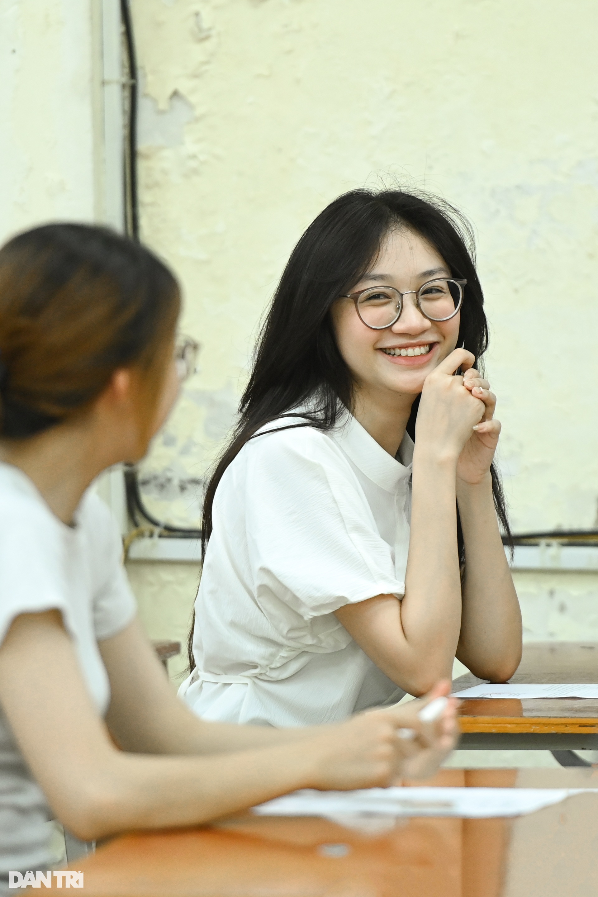 Thi tốt nghiệp THPT 2025: Thí sinh tự do hồi hộp trước chuyến đò cuối - 12 Thi tốt nghiệp THPT 2025: Thí sinh tự do hồi hộp trước chuyến đò cuối - 12
