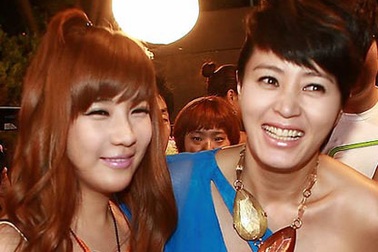 "Sao" Hàn "quây quần" trong bộ phim truyền hình "Style"