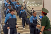 Đoàn Quân đội Việt Nam tham gia lễ duyệt binh tại Nga về tới Hà Nội