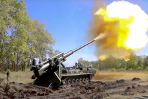 Nga điều trọng pháo, tấn công vùng biên giới phía Đông Ukraine