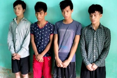 Uống rượu say, đánh bị thương Trưởng Công an xã