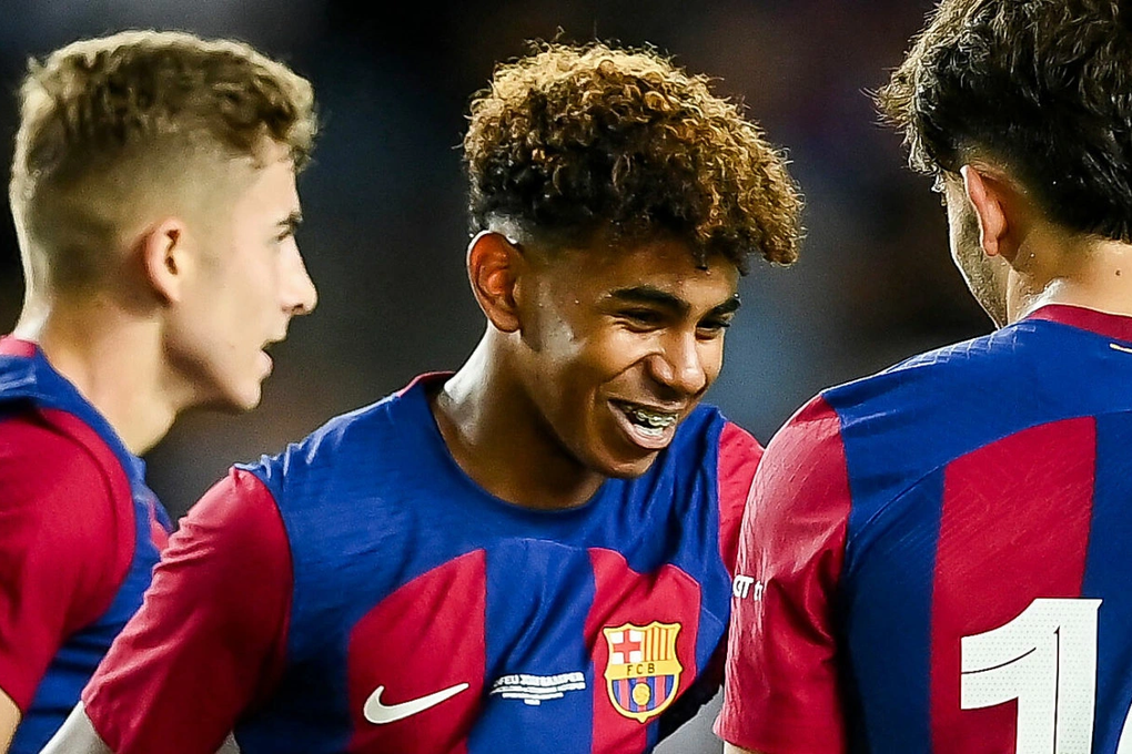 Hàng công chói sáng, Barcelona hạ Tottenham ở Joan Gamper Cup - 1 Hàng công chói sáng, Barcelona hạ Tottenham ở Joan Gamper Cup - 1