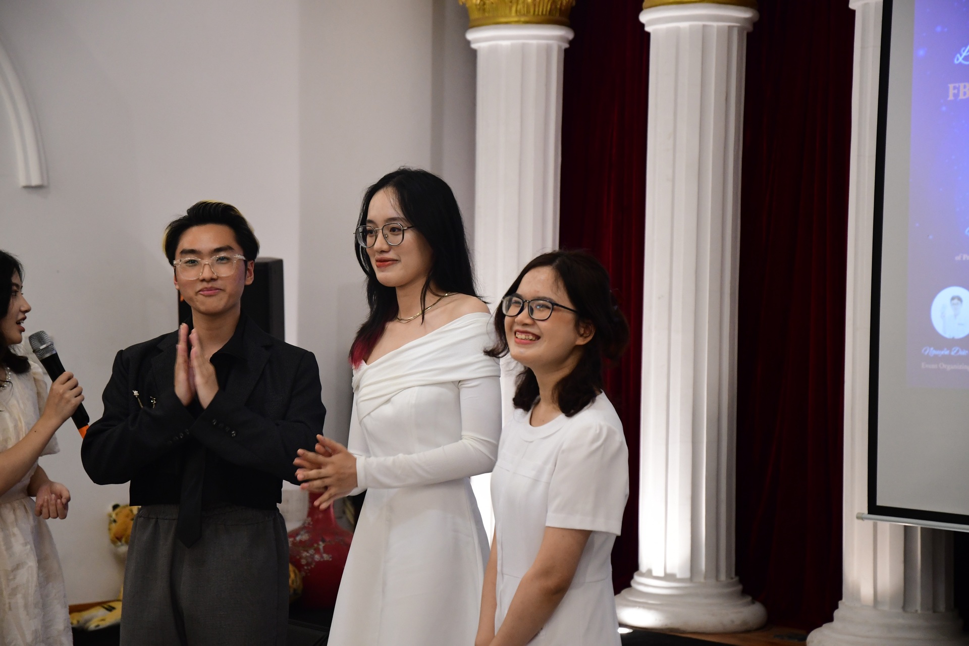 Thủ khoa sớm ĐH Ngoại thương: Bước ngoặt từ lời khuyên của cô giáo - 4 Thủ khoa sớm ĐH Ngoại thương: Bước ngoặt từ lời khuyên của cô giáo - 4