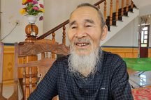 Người cha 84 tuổi nói về quá khứ "sư Thích Minh Tuệ"