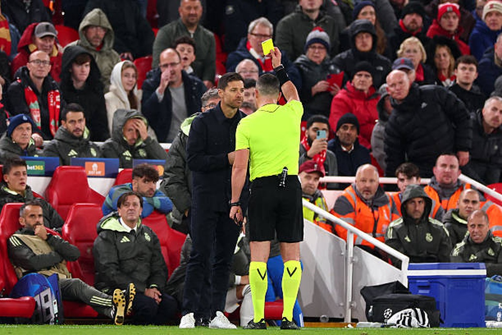 Phản ứng của HLV Alonso và Slot sau đại chiến Liverpool - Real Madrid - 1