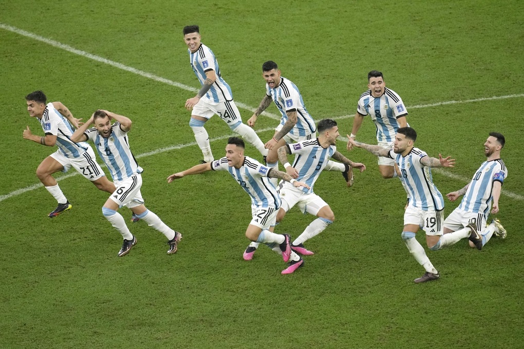 Những hình ảnh ấn tượng ở trận chung kết hay nhất lịch sử World Cup - 19 Những hình ảnh ấn tượng ở trận chung kết hay nhất lịch sử World Cup - 19