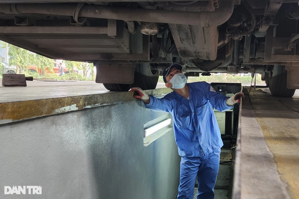 Cục Đăng kiểm Việt Nam lên tiếng về việc tuyển dụng đăng kiểm viên nghỉ hưu - 1 Cục Đăng kiểm Việt Nam lên tiếng về việc tuyển dụng đăng kiểm viên nghỉ hưu - 1