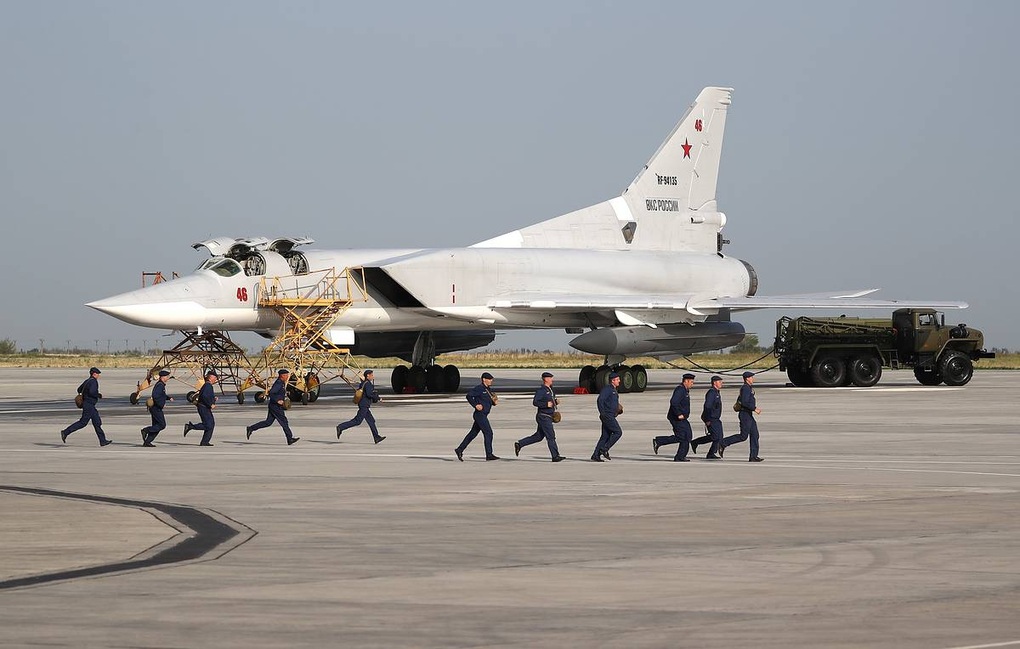 Nga hiệp đồng hỏa lực, ngăn đà phản công chớp nhoáng của Ukraine ở Donbass - 1 Nga hiệp đồng hỏa lực, ngăn đà phản công chớp nhoáng của Ukraine ở Donbass - 1