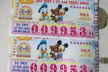 Điều tra vụ tờ vé số “yểm bùa” bán với giá 450.000đồng