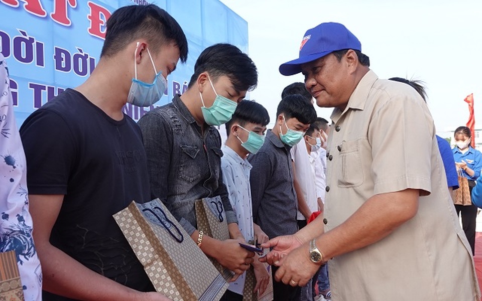 Bình Định: Mỗi đoàn viên, thanh niên trồng và chăm sóc 1 cây xanh - 2 Bình Định: Mỗi đoàn viên, thanh niên trồng và chăm sóc 1 cây xanh - 2