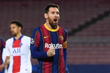 Messi chấp nhận giảm lương kỷ lục, ở lại Barcelona thêm 5 năm