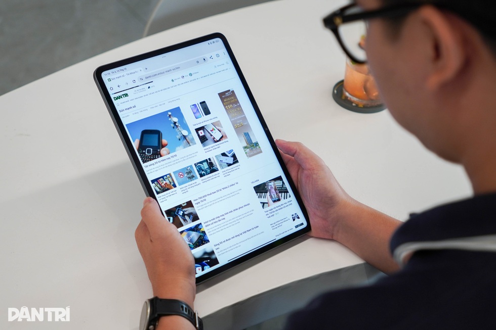 Đánh giá Xiaomi Pad 6S Pro: Có giao diện máy tính, cạnh tranh iPad Air 6 - 2 Đánh giá Xiaomi Pad 6S Pro: Có giao diện máy tính, cạnh tranh iPad Air 6 - 2