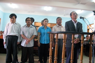 9 cựu quan chức Sở Y tế Gia Lai hầu tòa