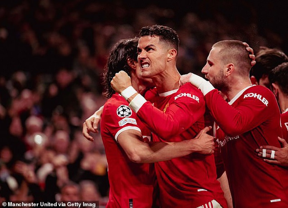 C.Ronaldo lập kỷ lục khủng sau khi ghi bàn thắng vàng cho Man Utd - 1 C.Ronaldo lập kỷ lục khủng sau khi ghi bàn thắng vàng cho Man Utd - 1