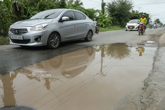 Quốc lộ 62 qua Tây Ninh được sửa chữa với kinh phí 10 tỷ đồng