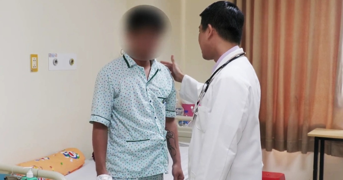 Người đàn ông đang khỏe mạnh bỗng đột quỵ, liệt một bên cơ thể ở tuổi 33