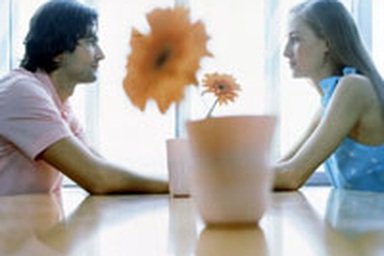 Lần hẹn đầu nên tránh…