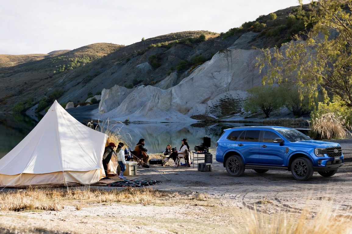 Ford Everest thế hệ mới 2023 ra mắt, tăng áp lực cạnh tranh lên Fortuner - 13 Ford Everest thế hệ mới 2023 ra mắt, tăng áp lực cạnh tranh lên Fortuner - 13