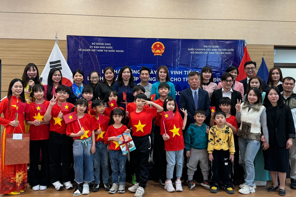 Khơi dậy tình yêu tiếng mẹ đẻ với trẻ em người Việt tại Hàn Quốc - 1 Khơi dậy tình yêu tiếng mẹ đẻ với trẻ em người Việt tại Hàn Quốc - 1